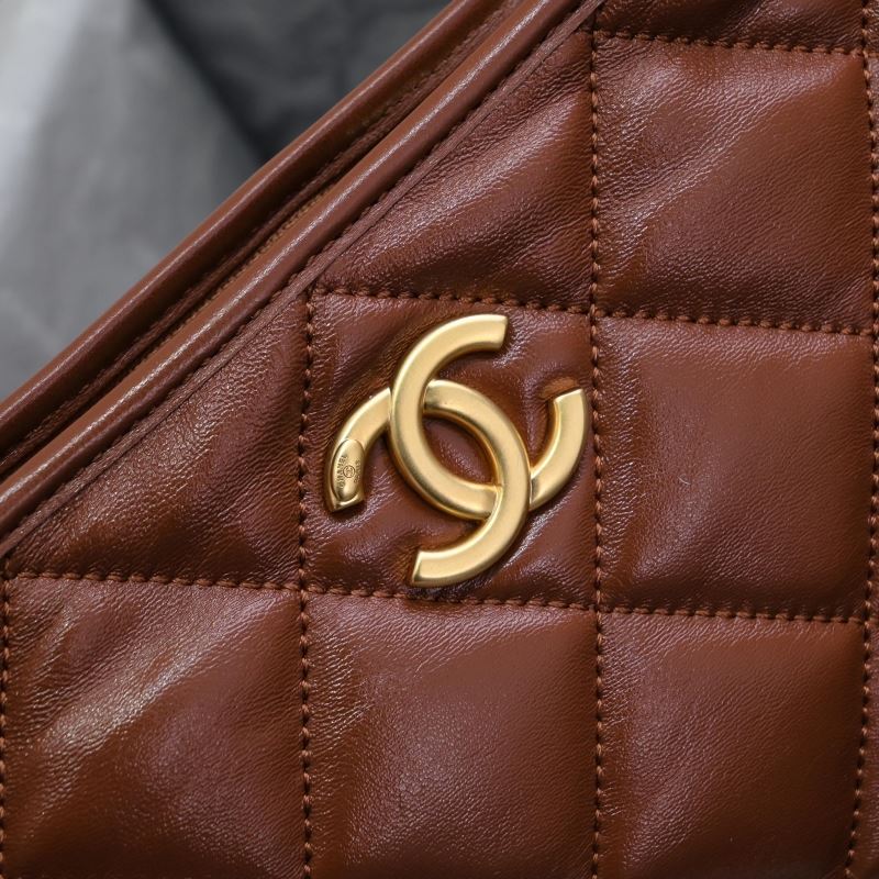 Ch**el hobo bags